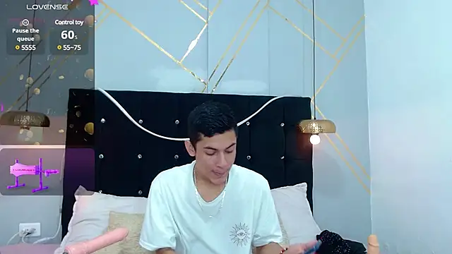 Snapshot of Oliver_king_sex chatting on January 7, 2025, 4:05 pm Oliver king sex online show from January 7, 2025, 4:05 pm