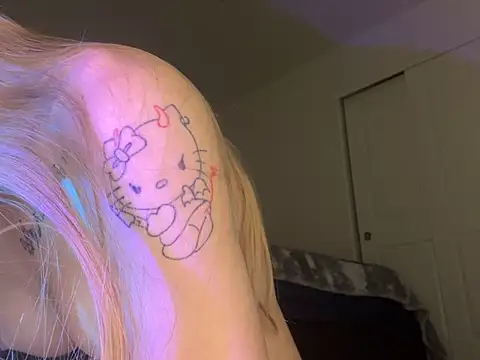 foxy ana13 online show from January 20, 2025, 4:54 am