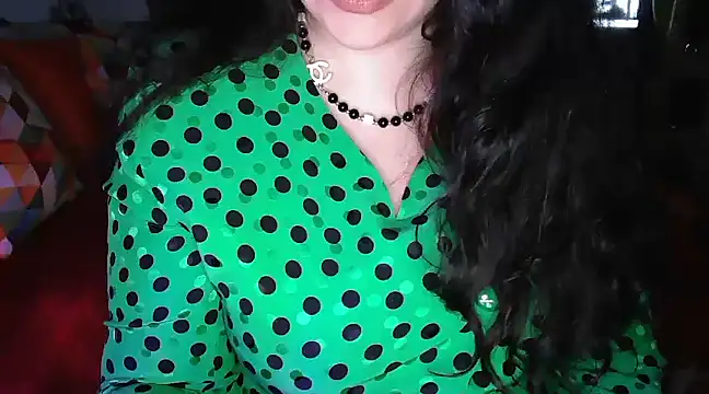 Snapshot of CronacaErotica chatting on February 5, 2025, 4:47 pm CronacaErotica online show from February 5, 2025, 4:47 pm