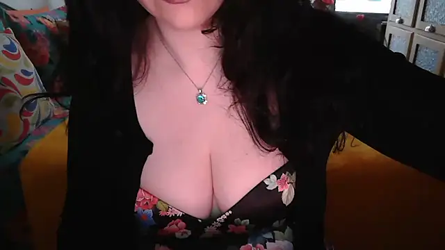 Snapshot of CronacaErotica chatting on March 20, 2026, 2:33 pm CronacaErotica online show from March 20, 2026, 2:33 pm