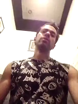 1Amarguetix online show from December 18, 2024, 11:24 am