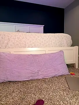 Snapshot of Naughty_pussy2cum chatting on September 13, 2025, 9:09 am Naughty pussy2cum online show from September 13, 2025, 9:09 am