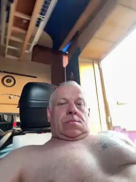 JakubW79 online show from May 28, 2026, 6:27 pm