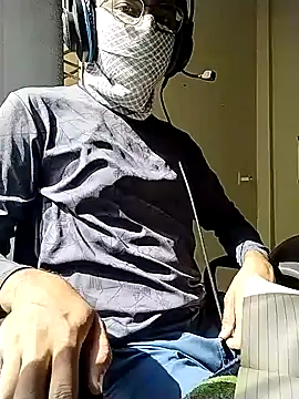 hotboy22 online show from November 17, 2025, 7:47 am