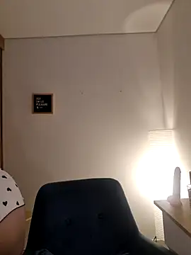 Rachel t  online show from November 18, 2025, 11:58 am