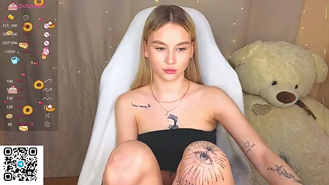 doll barbieee online show from October 3, 2025, 2:36 pm