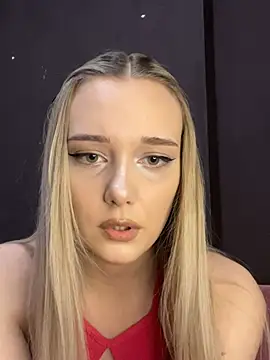 Alisa Rise online show from December 28, 2024, 8:25 pm