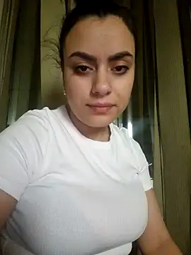 Snapshot of ElyzaIbarra chatting on February 9, 2025, 3:11 am ElyzaIbarra online show from February 9, 2025, 3:11 am