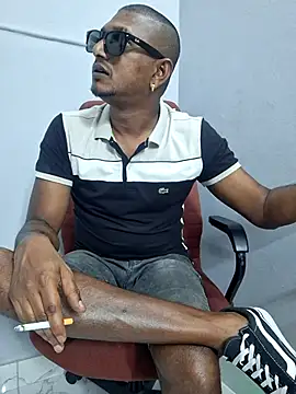 dmancams1874 online show from November 2, 2025, 11:01 am