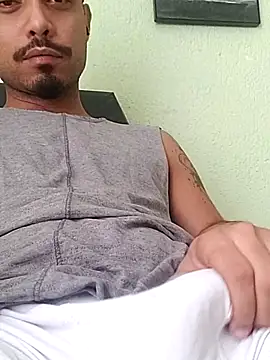 Snapshot of lukrel chatting on March 10, 2026, 11:26 am lukrel online show from March 10, 2026, 11:26 am