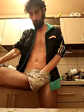 Snapshot of vulpe8400 chatting on February 15, 2025, 4:45 pm vulpe8400 online show from February 15, 2025, 4:45 pm