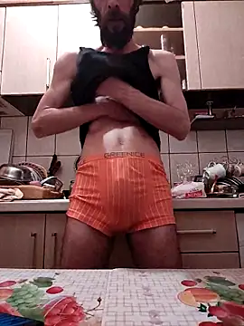 Snapshot of vulpe8400 chatting on February 16, 2025, 4:10 pm vulpe8400 online show from February 16, 2025, 4:10 pm