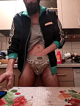 Snapshot of vulpe8400 chatting on February 27, 2025, 10:20 pm vulpe8400 online show from February 27, 2025, 10:20 pm