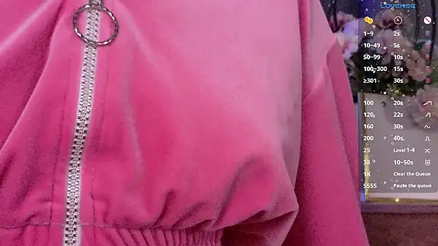 Snapshot of jenny_bunny_ chatting on January 9, 2025, 7:31 am jenny bunny online show from January 9, 2025, 7:31 am