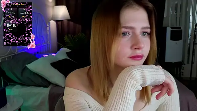 jenny bunny  online show from March 18, 2026, 1:31 am