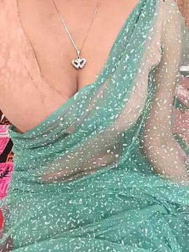 beby girLL online show from January 15, 2026, 5:34 am