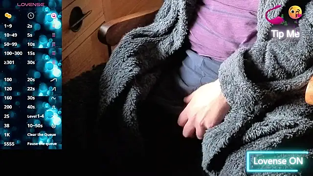 Adamdaddybear online show from October 2, 2025, 7:59 am