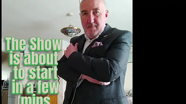 Adamdaddybear online show from November 8, 2025, 8:25 am