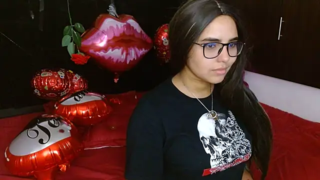 Snapshot of Miapeyton chatting on February 7, 2025, 7:38 pm Miapeyton online show from February 7, 2025, 7:38 pm