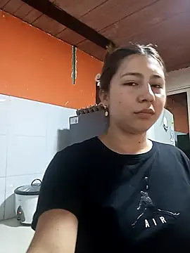 Sara Brownx online show from April 10, 2026, 9:08 pm