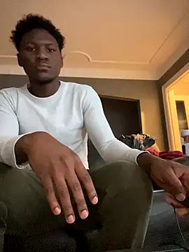 Festivitiesking1 online show from November 11, 2025, 1:11 pm