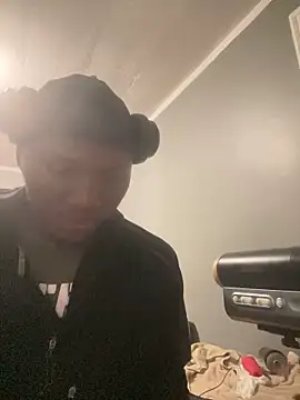 Festivitiesking1 online show from November 27, 2025, 2:02 am