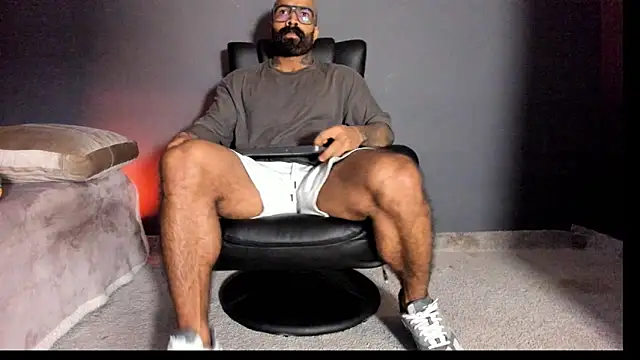 Brock hurn1 online show from September 30, 2025, 12:15 am