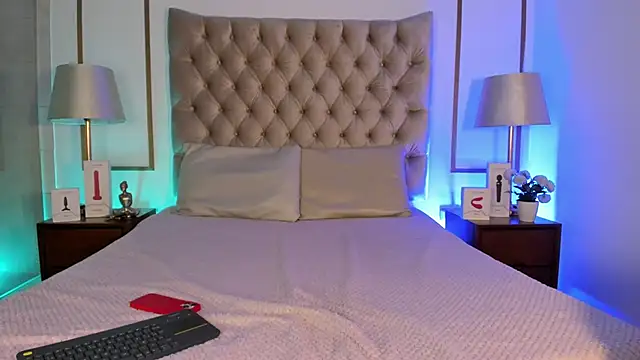 GigiVolkova online show from October 25, 2025, 3:58 am