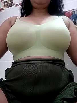 Snapshot of cute-mahek chatting on October 28, 2025, 7:16 pm cute-mahek online show from October 28, 2025, 7:16 pm