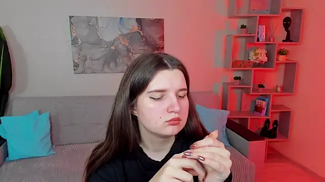 Snapshot of BonneyLove chatting on February 13, 2026, 5:42 pm BonneyLove online show from February 13, 2026, 5:42 pm