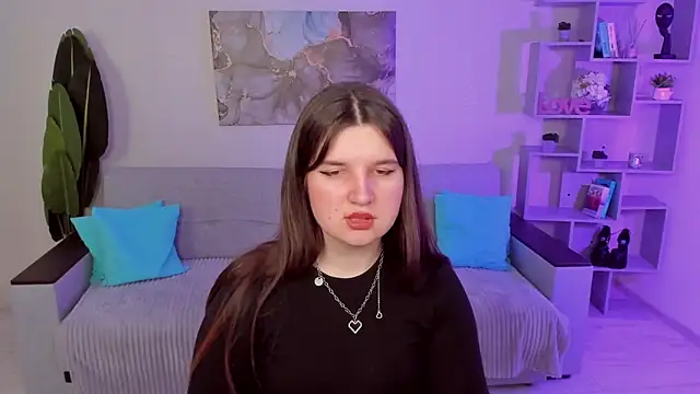 Snapshot of BonneyLove chatting on February 26, 2026, 5:23 pm BonneyLove online show from February 26, 2026, 5:23 pm