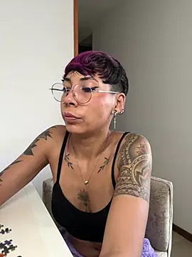 MiaMorgan  online show from June 2, 2026, 1:13 pm