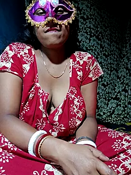 Snapshot of AparnaBoudi chatting on November 12, 2025, 6:08 pm AparnaBoudi online show from November 12, 2025, 6:08 pm