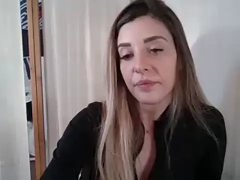 MissBella131 online show from December 27, 2024, 2:43 pm