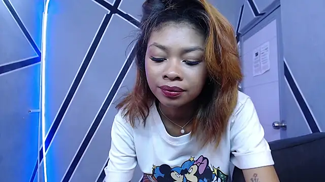 Snapshot of Perla_prg chatting on January 9, 2025, 7:50 pm Perla prg online show from January 9, 2025, 7:50 pm