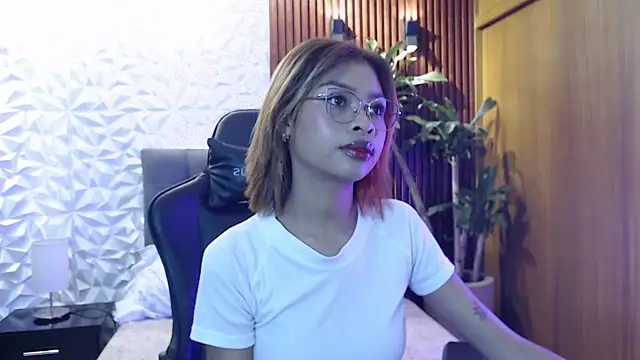 Snapshot of Perla_prg chatting on February 25, 2025, 2:00 pm Perla prg online show from February 25, 2025, 2:00 pm