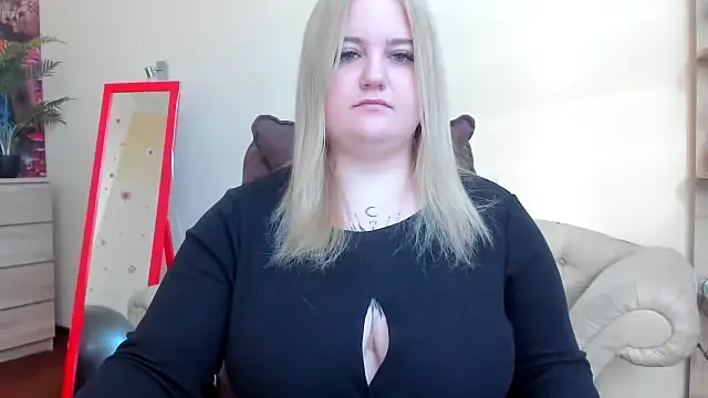 Doliss online show from October 16, 2025, 6:03 am