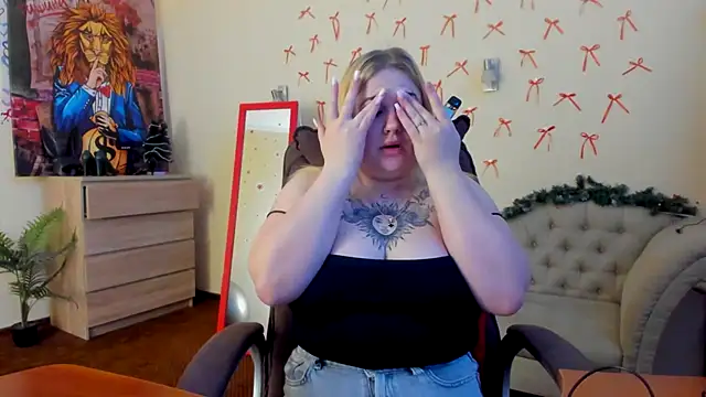 Doliss online show from December 14, 2025, 7:03 am