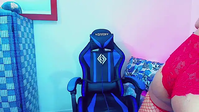 Snapshot of aidaathh chatting on October 1, 2025, 2:23 pm aidaathh online show from October 1, 2025, 2:23 pm