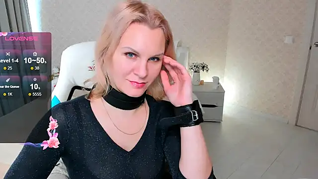 Louisa Bay online show from February 4, 2025, 11:05 am