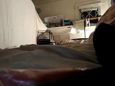 Snapshot of DevinToore chatting on October 22, 2025, 2:23 am DevinToore online show from October 22, 2025, 2:23 am