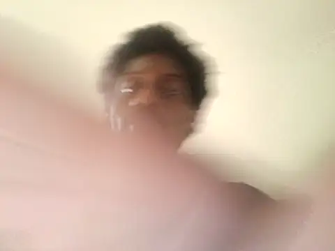 Snapshot of DevinToore chatting on November 7, 2025, 8:25 am DevinToore online show from November 7, 2025, 8:25 am