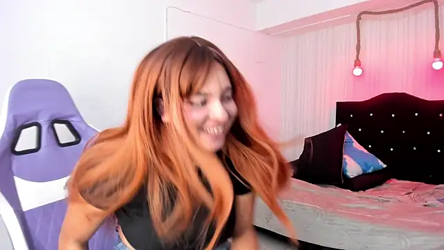 miku katsuragi online show from October 25, 2025, 4:20 am