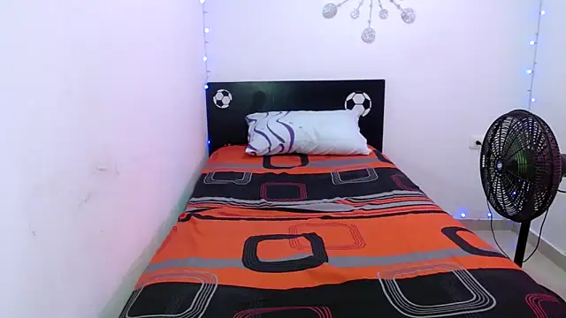 sexy dirty couple2 online show from January 25, 2025, 7:49 am