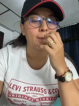 Snapshot of ANYLU19 chatting on March 8, 2025, 3:17 am ANYLU19 online show from March 8, 2025, 3:17 am