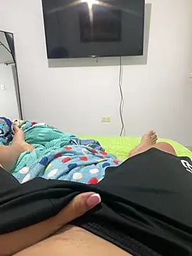 Snapshot of ANYLU19 chatting on March 17, 2025, 2:41 am ANYLU19 online show from March 17, 2025, 2:41 am