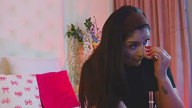 Amberseyes online show from March 26, 2026, 9:37 am