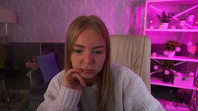 EmilySunshineS online show from October 15, 2025, 5:40 am