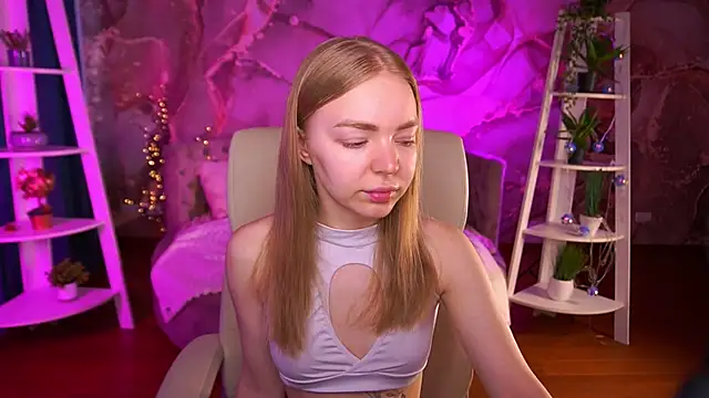 Snapshot of EmilySunshineS chatting on March 1, 2026, 7:10 am EmilySunshineS online show from March 1, 2026, 7:10 am