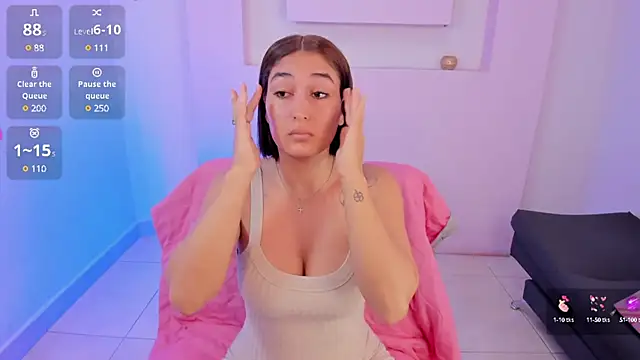 Snapshot of ScarlettWet9 chatting on December 14, 2024, 3:29 am ScarlettWet9 online show from December 14, 2024, 3:29 am